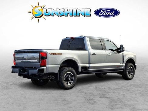 Certified 2023 Ford F250 Platinum w/ Tremor Off-Road Package image 6