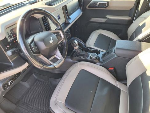 Used 2023 Ford Bronco Wildtrak AWD/4WD image 9