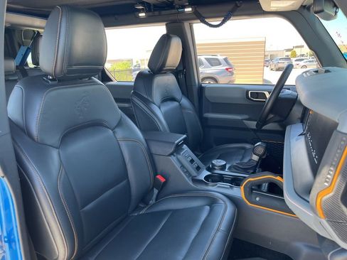 Used 2023 Ford Bronco Badlands AWD/4WD image 29