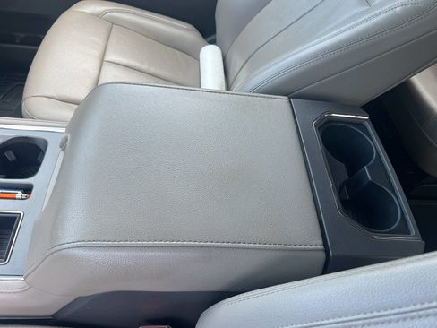 Used 2020 Ford Expedition Max XLT w/ Equipment Group 202A image 29