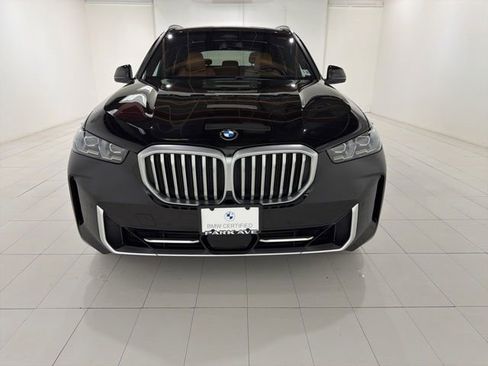 Certified 2024 BMW X5 xDrive40i w/ Premium Package AWD/4WD image 8