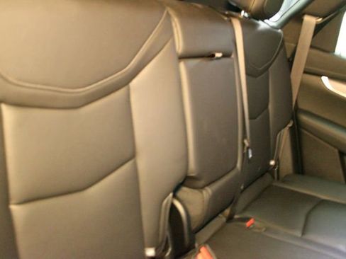Used 2024 Cadillac XT5 Luxury FWD image 14