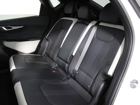 Used 2023 Kia EV6 GT-Line image 27