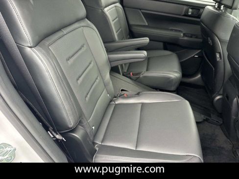 Used 2025 Hyundai Santa Fe Calligraphy image 15