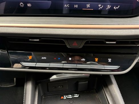 Used 2025 Buick Envision Sport Touring image 36