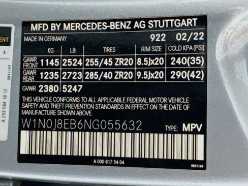 Used 2022 Mercedes-Benz GLC 300 4MATIC Coupe image 25