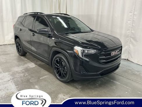 Used 2020 GMC Terrain SLE w/ Driver Convenience Package image 1