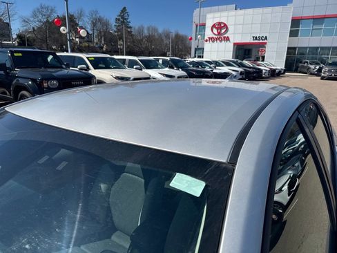 Used 2024 Toyota Corolla LE FWD image 42