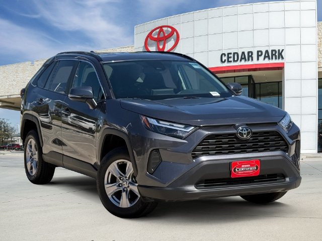 Used 2024 Toyota RAV4 XLE FWD image 1