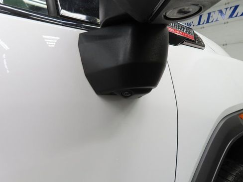 Used 2024 GMC Sierra 2500 AT4X image 60