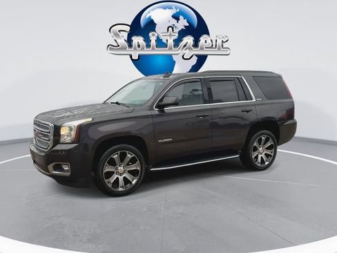 Used 2017 GMC Yukon SLE w/ SLE Value Package image 5