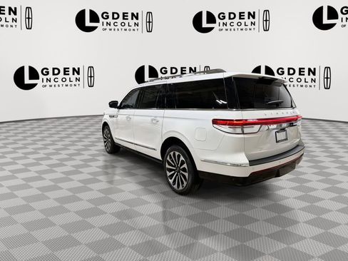 Certified 2023 Lincoln Navigator L Reserve image 6