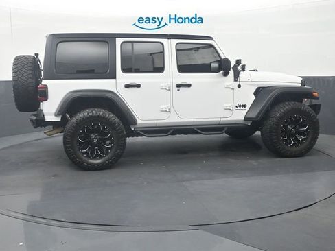 Used 2022 Jeep Wrangler Unlimited Sport AWD/4WD image 8