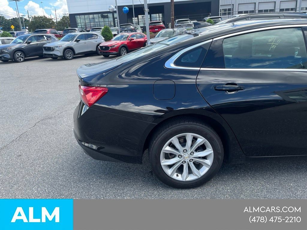 Used 2025 Chevrolet Malibu LT FWD image 10