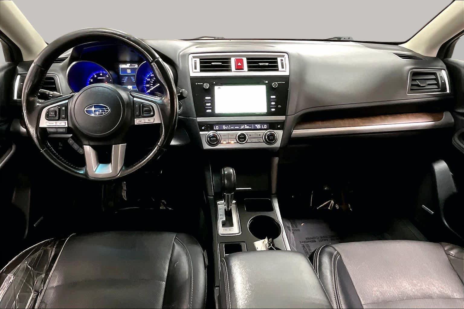 Used 2016 Subaru Outback 3.6R Limited AWD/4WD image 16