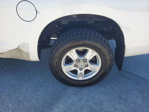 Used 2012 Toyota Tundra 2WD Double Cab image 20