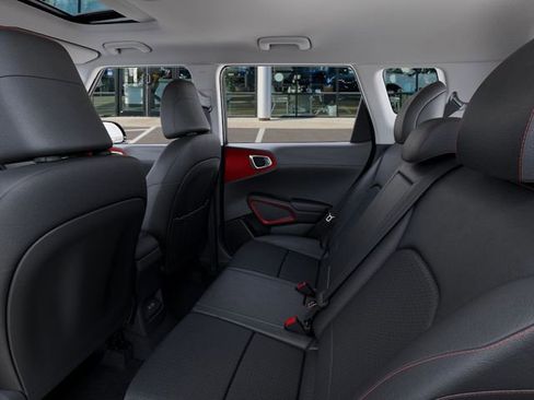 New 2025 Kia Soul GT-Line image 18