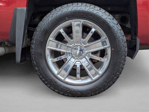 Used 2018 Chevrolet Silverado 1500 High Country AWD/4WD image 22
