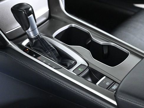 Used 2018 Honda Accord EX-L image 16