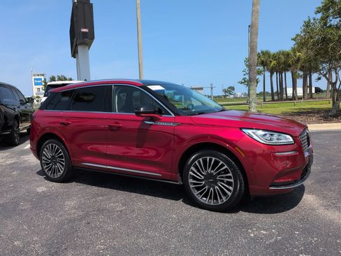 Certified 2020 Lincoln Corsair Reserve w/ Equipment Group 201A AWD/4WD image 2