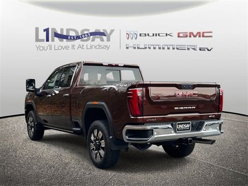 Certified 2024 GMC Sierra 2500 SLT w/ SLT Premium Package image 4