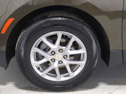 Used 2023 Chevrolet Equinox LT image 17
