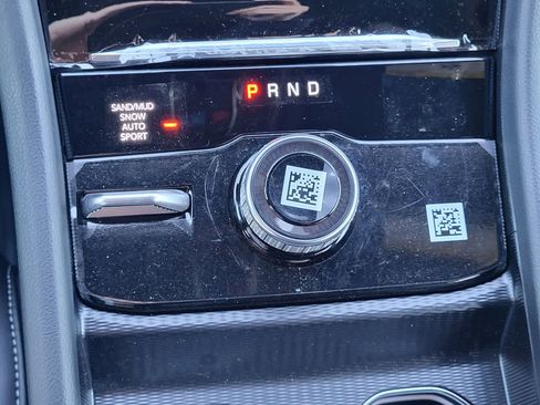 New 2026 Jeep Grand Cherokee Altitude image 19