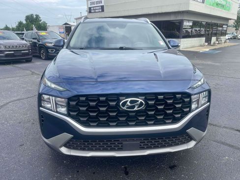Used 2023 Hyundai Santa Fe SEL FWD image 2