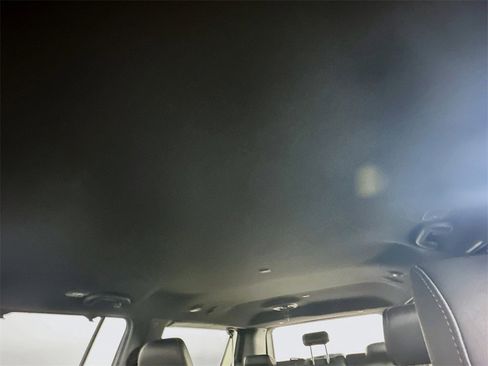 New 2025 Jeep Wagoneer L Series II w/ Convenience Group I image 14