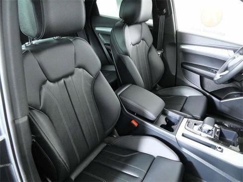 Certified 2024 Audi Q5 2.0T Premium image 12