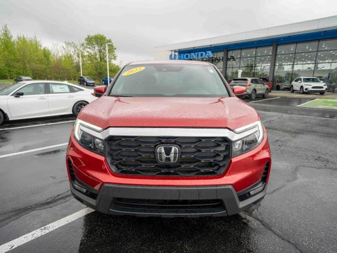 Used 2023 Honda Passport EX-L image 2