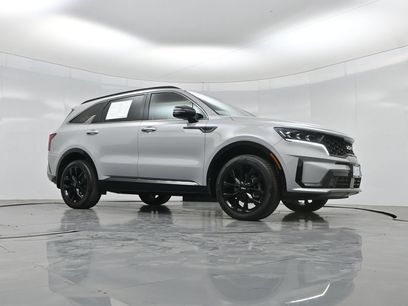 Used 2022 Kia Sorento SX