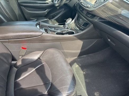 Used 2019 Buick Envision Premium w/ LPO, Active Package AWD/4WD image 41
