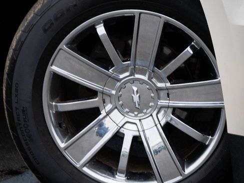 Used 2015 Chevrolet Tahoe LTZ image 33