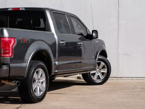 Used 2015 Ford F150 Platinum image 13