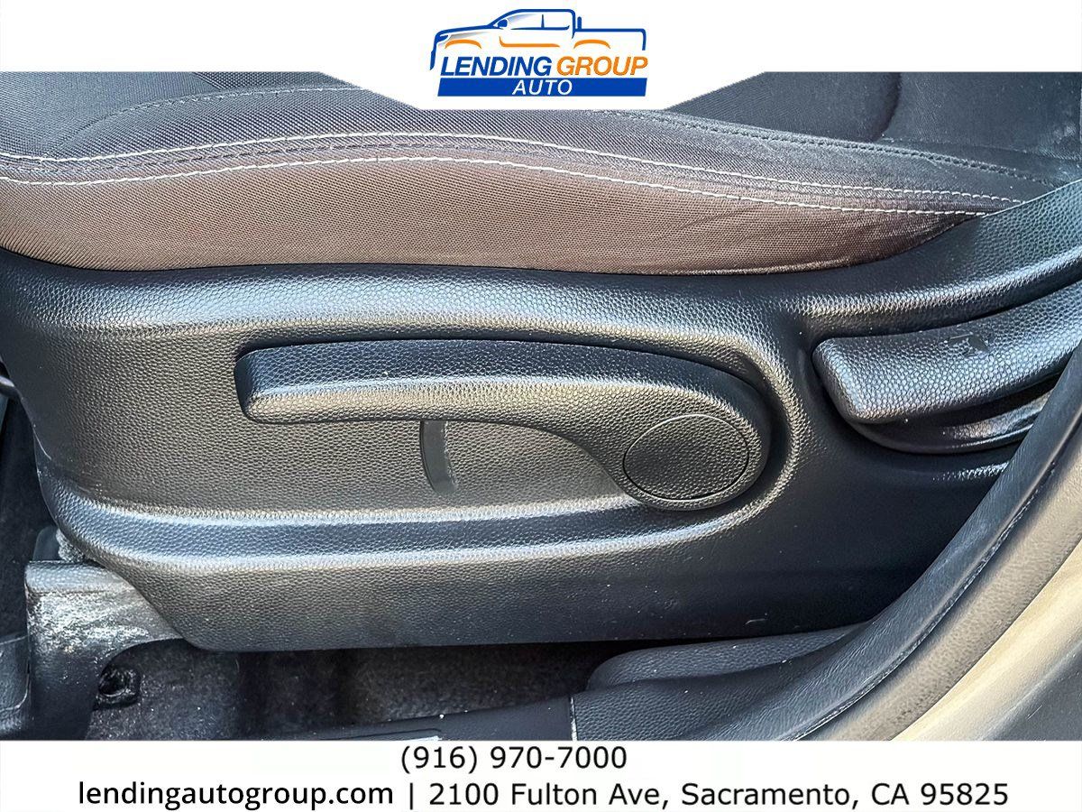 Used 2017 Kia Soul FWD image 20