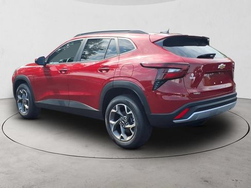 New 2026 Chevrolet Trax LT FWD image 7