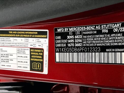 Certified 2023 Mercedes-Benz EQE AMG 4MATIC Sedan image 33