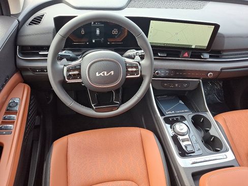 New 2026 Kia Carnival EX image 7