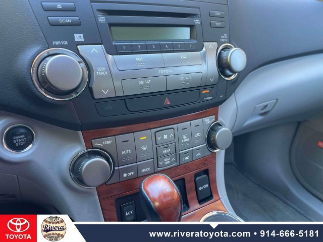 Used 2009 Toyota Highlander Limited w/ Extra Value Pkg 7 AWD/4WD image 29