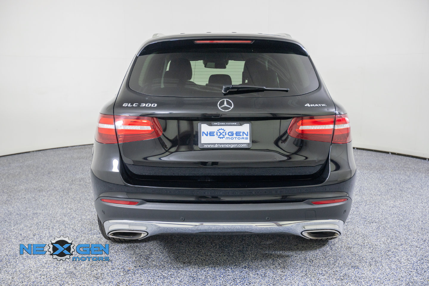 Used 2019 Mercedes-Benz GLC 300 4MATIC image 7
