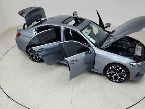 Used 2025 BMW 330i xDrive Sedan image 85