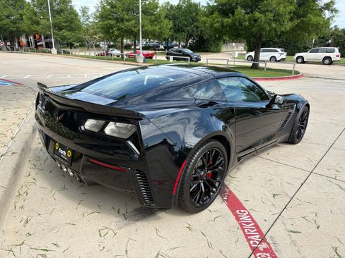 Used 2016 Chevrolet Corvette Z06 w/ 2LZ Preferred Equipment Group RWD image 4