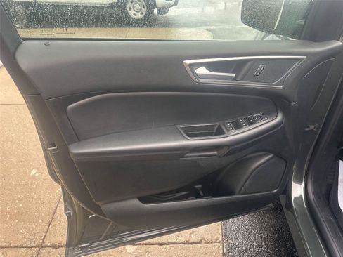 Used 2024 Ford Edge SEL w/ Convenience Package AWD/4WD image 19