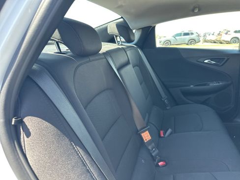 Used 2024 Chevrolet Malibu LT FWD image 29