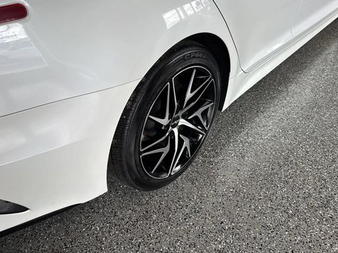 Used 2022 Kia Stinger GT-Line w/ Sun & Sound Package RWD image 41