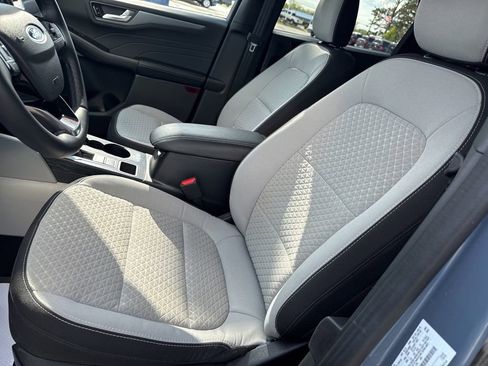 Used 2023 Ford Escape Active w/ Tech Pack #2 AWD/4WD image 8