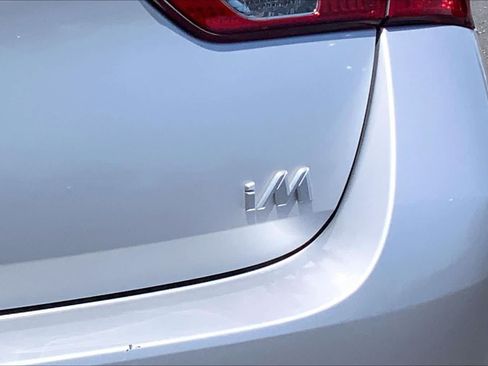 Used 2018 Toyota Corolla iM FWD image 10