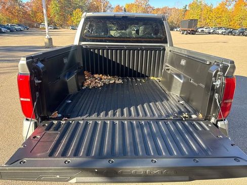 New 2025 Toyota Tacoma TRD Off-Road image 11
