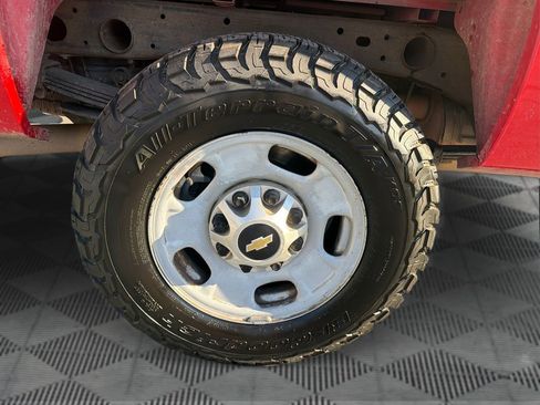 Used 2014 Chevrolet Silverado 2500 W/T image 30